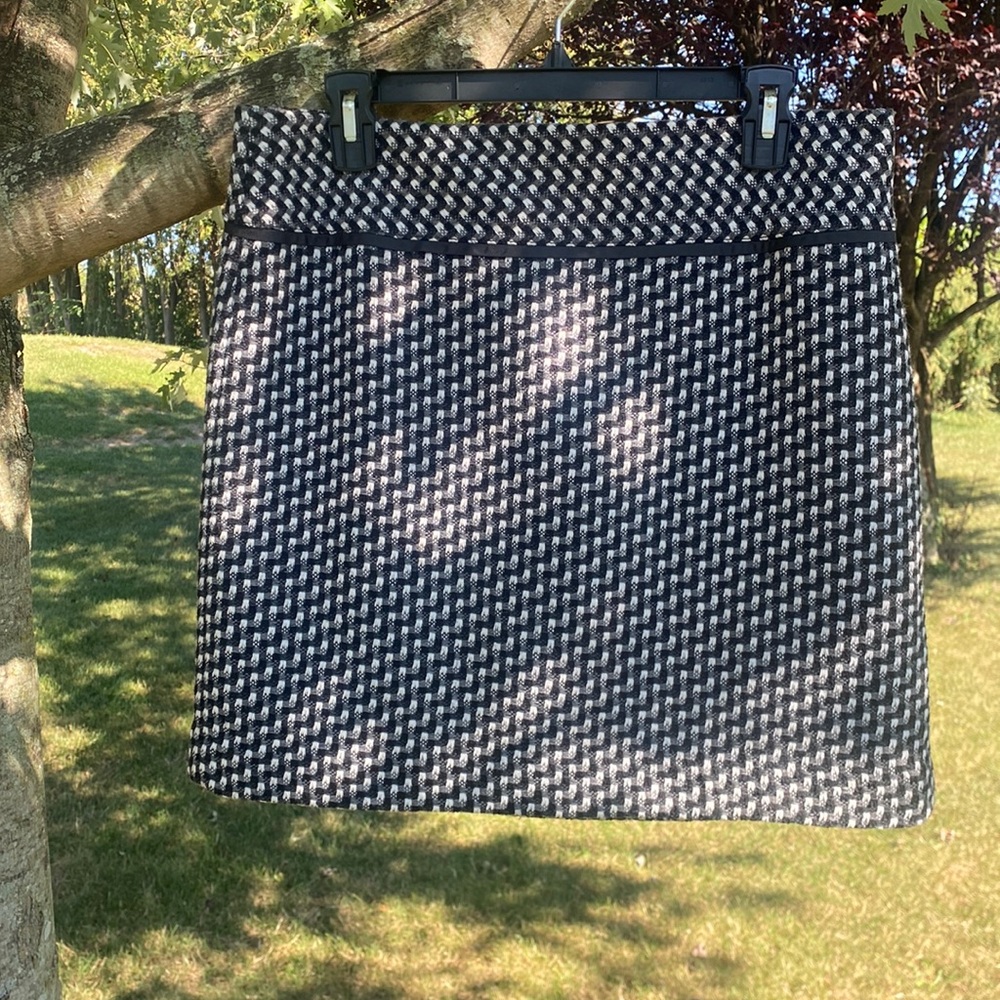 LOFT lined skirt size 8